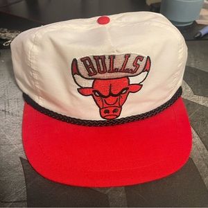 Vintage Chicago Bulls SnapBack NBA Officially Licensed Pro Classics by Universal